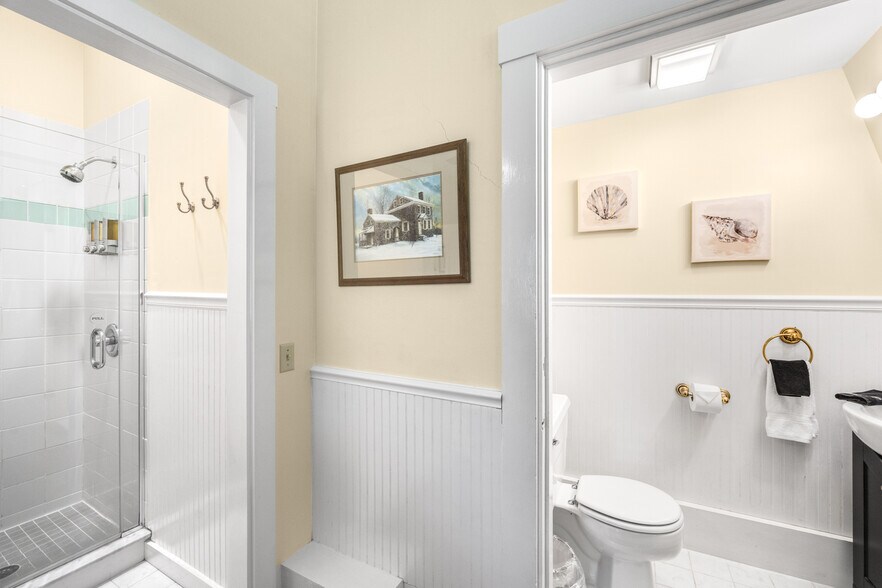 More Photos Of 1861 Main St, Brewster Hospitality For Sale