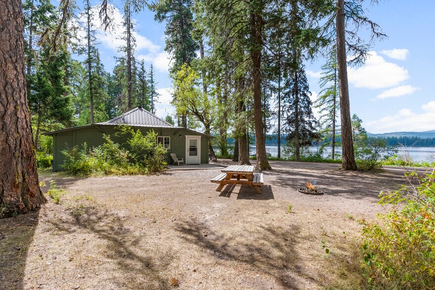 More Photos Of 3481 N Highway 83, Seeley Lake Hotel For Sale