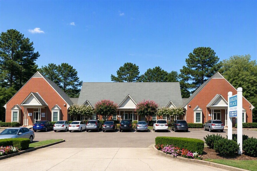 Primary Photo Of 4045 Wetherburn Way, Peachtree Corners Medical For Lease