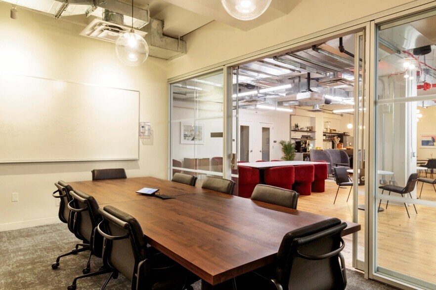More Photos Of 119 W 24th St, New York Coworking Space