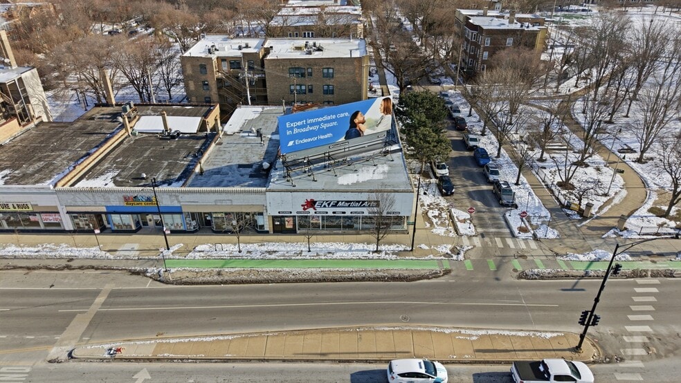 More Photos Of 5951 N Clark St, Chicago Land For Sale