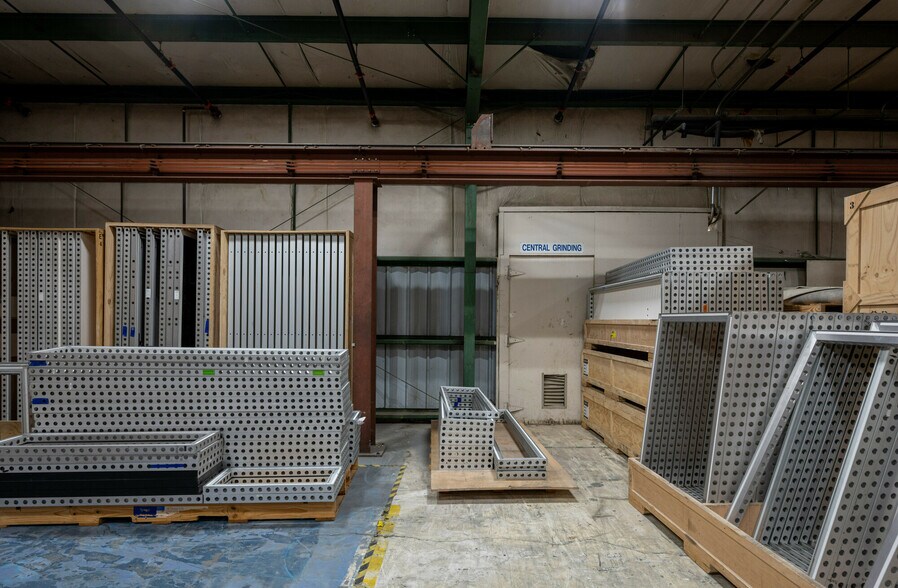 More Photos Of 1731 Camden Ave, Durham Manufacturing For Sale