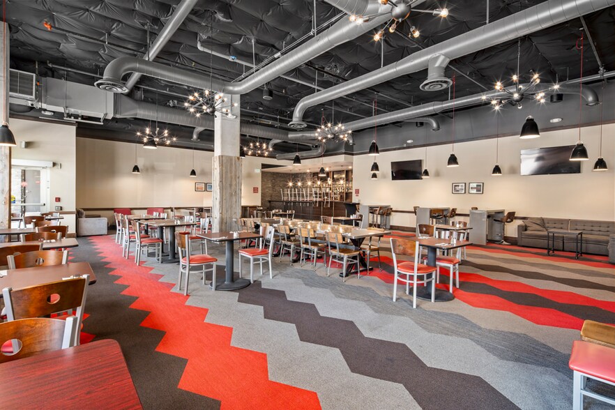 More Photos Of 22406 Pacific Highway South, Des Moines Hotel For Sale