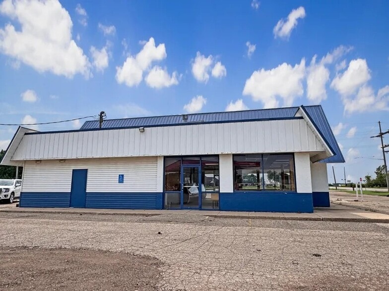 More Photos Of 1201 Craig Ave, Tracy Freestanding For Sale