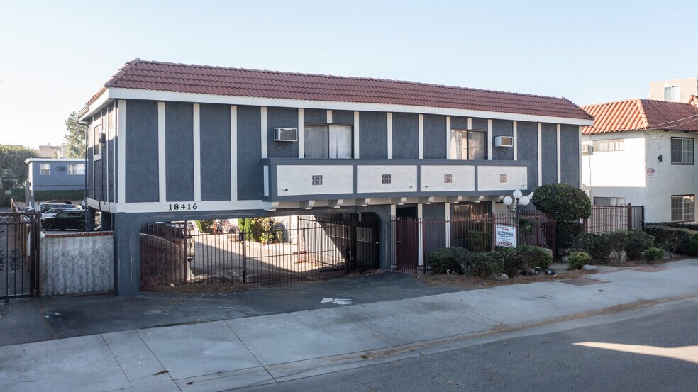 More Photos Of 18416 Halsted St, Northridge Apartments For Sale