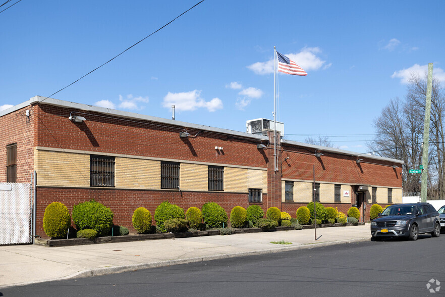 Primary Photo Of 97-35 133rd Ave, Ozone Park Warehouse For Lease