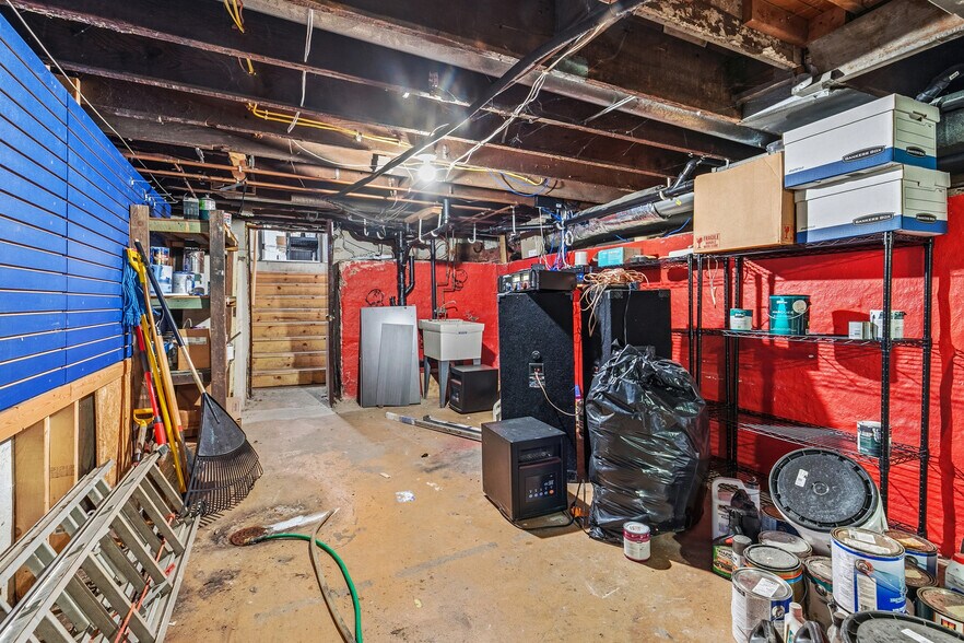 More Photos Of 4423 S Nicollet Ave, Minneapolis Office Residential For Sale