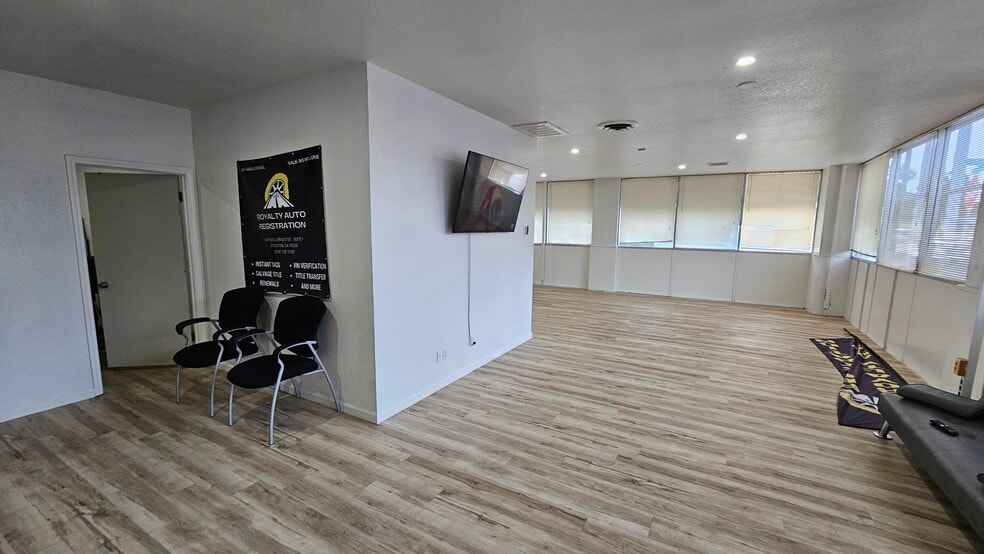 More Photos Of 1029-1045 N El Dorado St, Stockton Office For Lease
