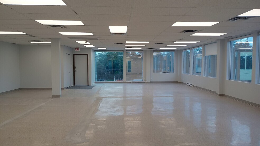 More Photos Of 745 Montreal Rd, Ottawa Medical For Lease