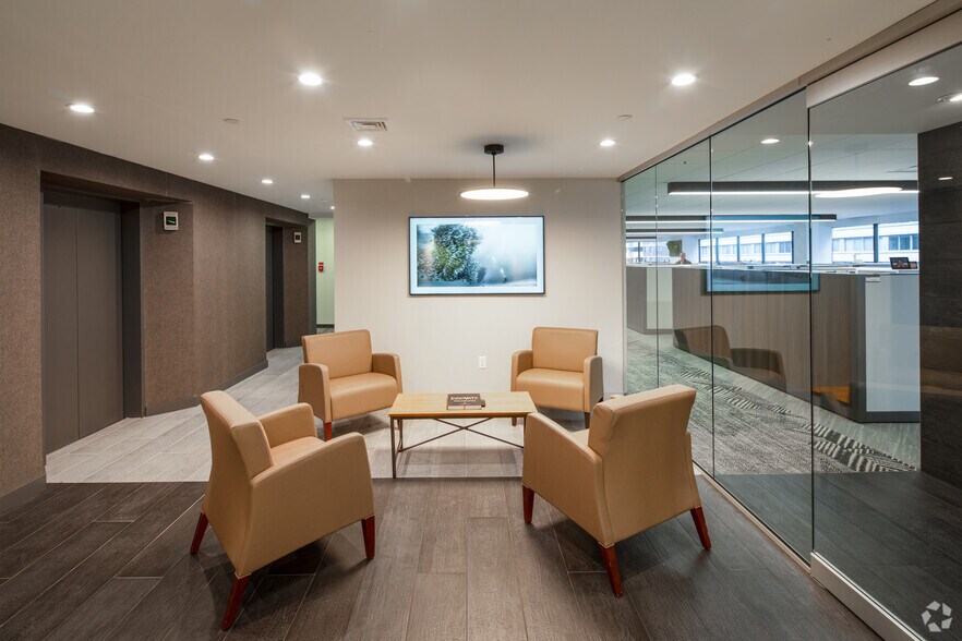 More Photos Of 1800 John F Kennedy Blvd, Philadelphia Office For Lease