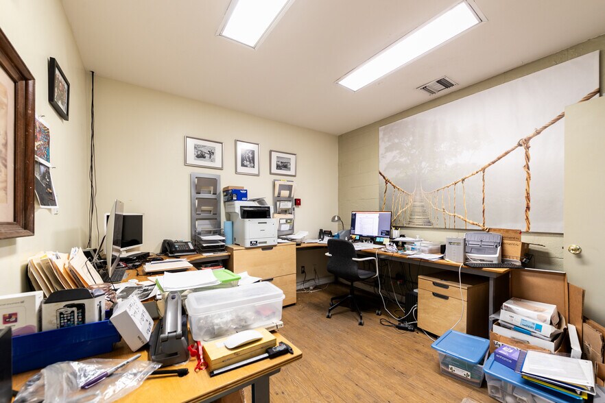 More Photos Of 12767 Saticoy St, North Hollywood Warehouse For Sale