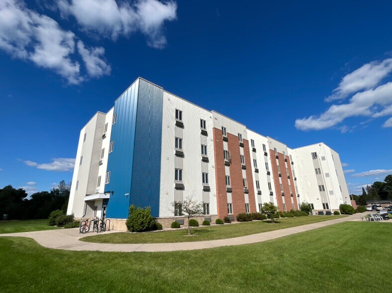 Primary Photo Of 1636 N 3rd Ave, Wausau Apartments For Sale