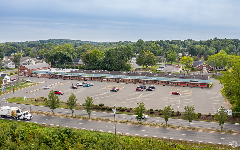 More Photos Of 3 Turkey Hills Rd, East Granby Unknown For Lease