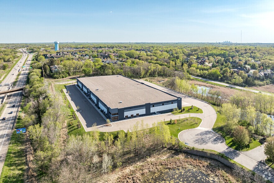 More Photos Of 4850 Constellation Dr, White Bear Township Warehouse For Lease