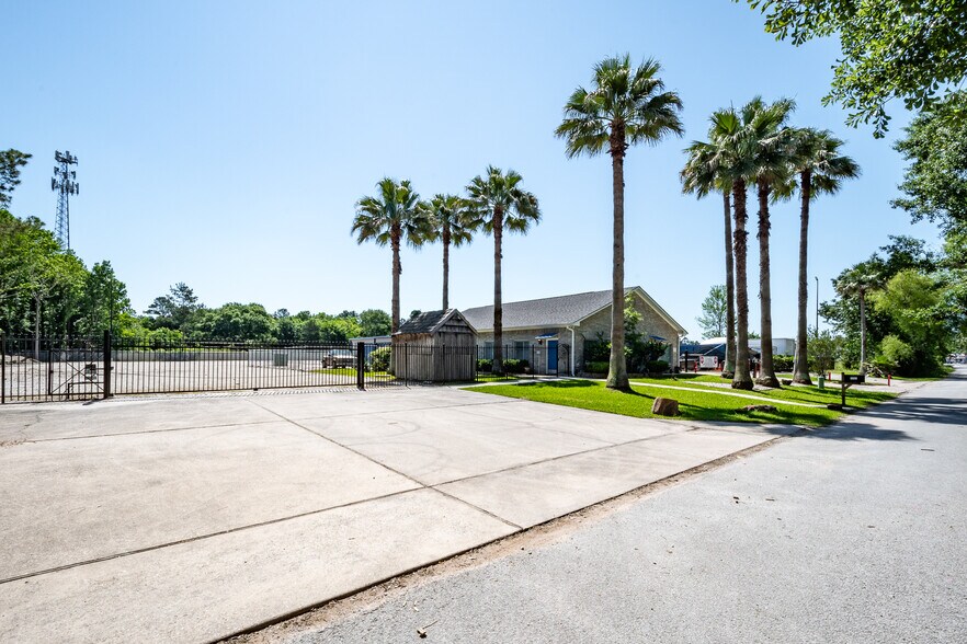 More Photos Of 23171 Mills Rd, Porter Office For Lease