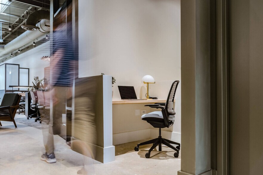 More Photos Of 196 Alps Rd, Athens Coworking Space