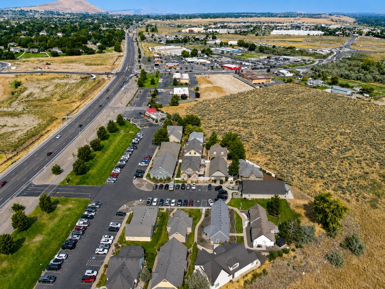 More Photos Of 1950 Keene Rd, Richland Office For Sale