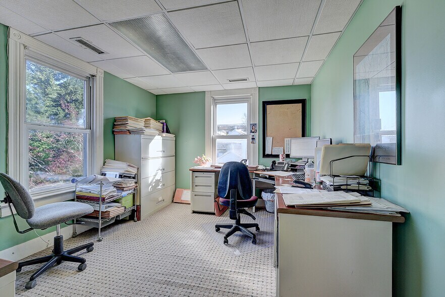 More Photos Of 10 S Prospect St, Verona Office Residential For Sale