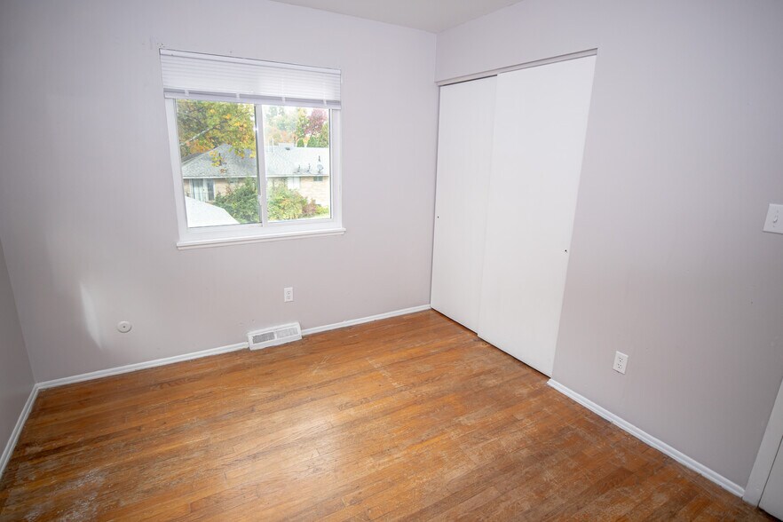 More Photos Of 2171 Thurmont Rd, Akron Multifamily For Sale