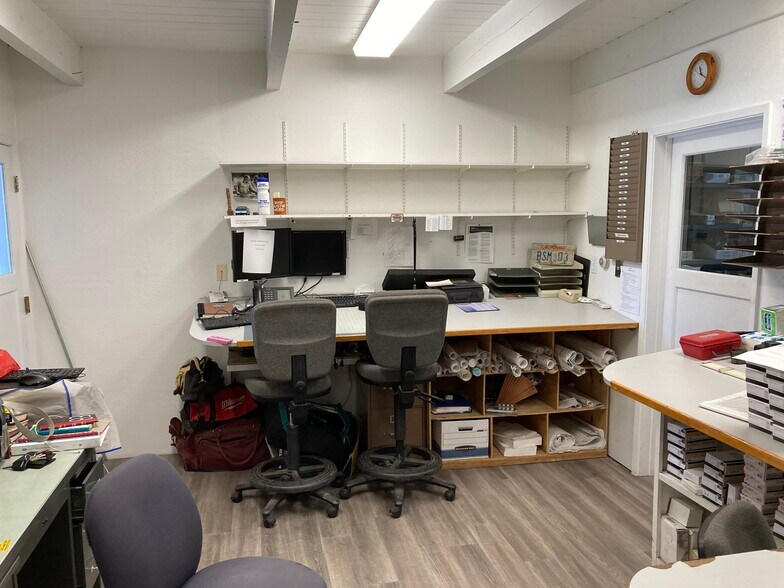 More Photos Of 142 Benito Ave, Santa Cruz Manufacturing For Sale