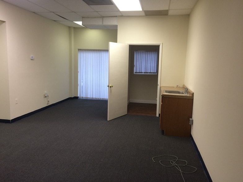 More Photos Of 326 First St, Annapolis Office For Lease