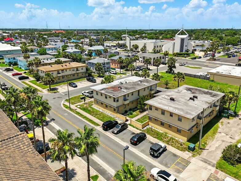More Photos Of 820-910 2nd St St, Jacksonville Beach, Jacksonville Beach Apartments For Sale
