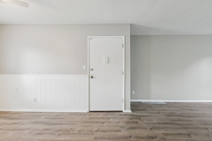 More Photos Of 8000-8034 E 88th Ter, Kansas City Apartments For Sale