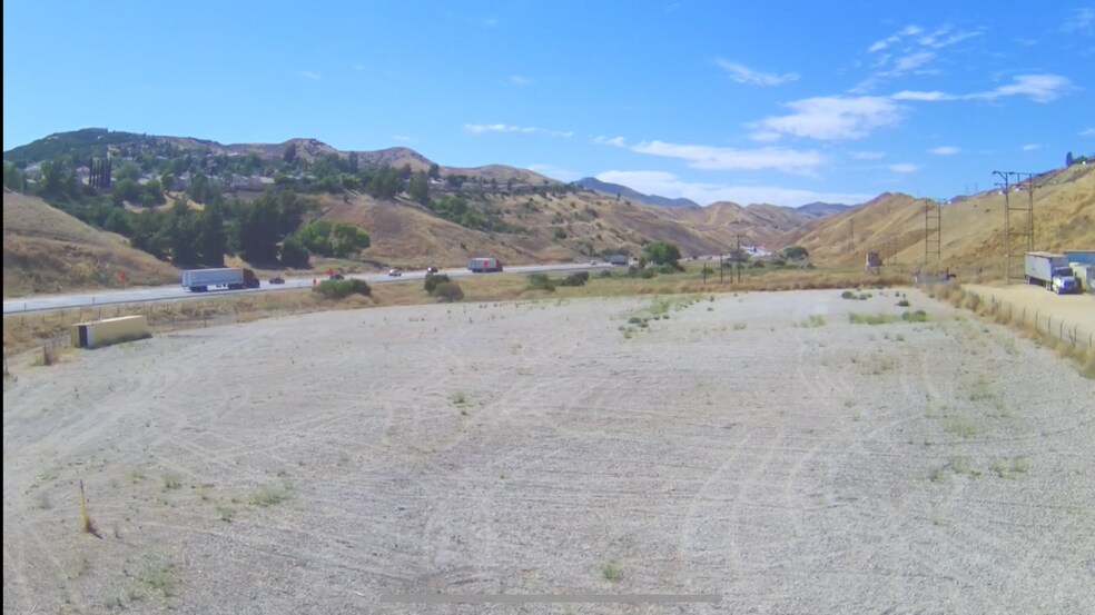 More Photos Of 32300 Castaic Rd, Castaic Land For Sale