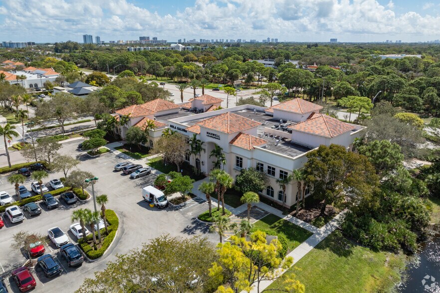 More Photos Of 2925 Pga Blvd, Palm Beach Gardens Office For Lease