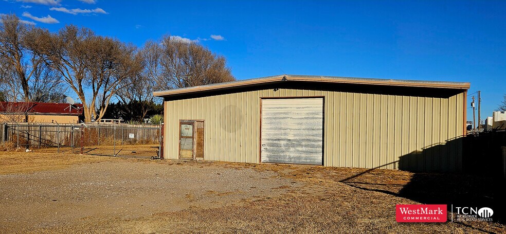 More Photos Of 12901 Avenue J, Lubbock Warehouse For Sale