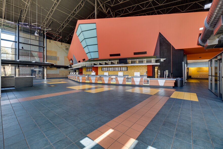 More Photos Of 16501 SE Division St, Portland Movie Theatre For Sale
