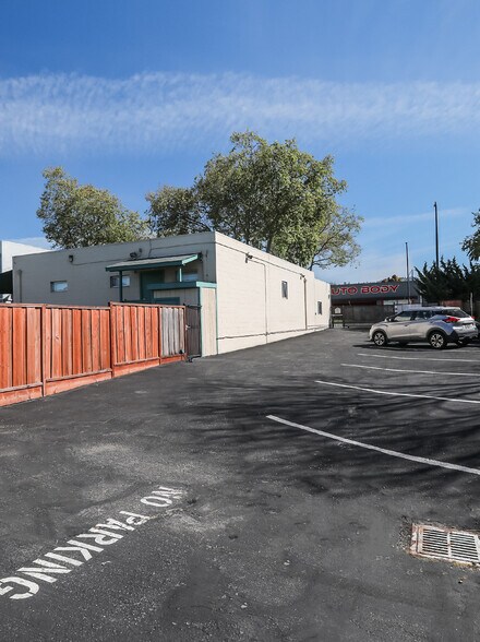 More Photos Of 1422 San Pablo Ave, Berkeley Lodge Meeting Hall For Lease