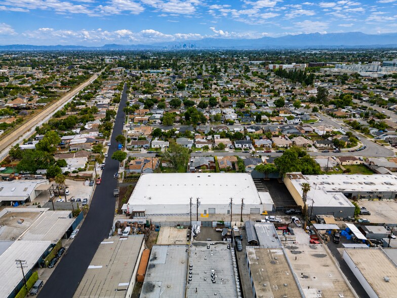 More Photos Of 2728 N Slater Ave, Compton Warehouse For Sale