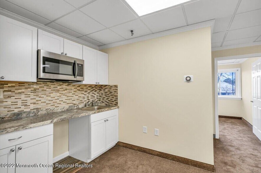 More Photos Of 445 Brick Blvd, Brick Medical For Lease