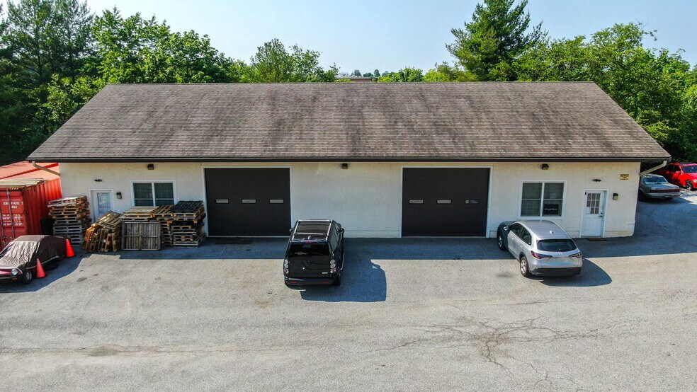 More Photos Of 210 Gale Ln, Kennett Square Light Distribution For Lease