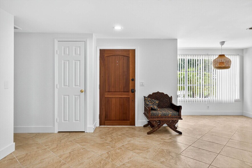 More Photos Of 3225 W Shell Point Rd, Ruskin Apartments For Sale