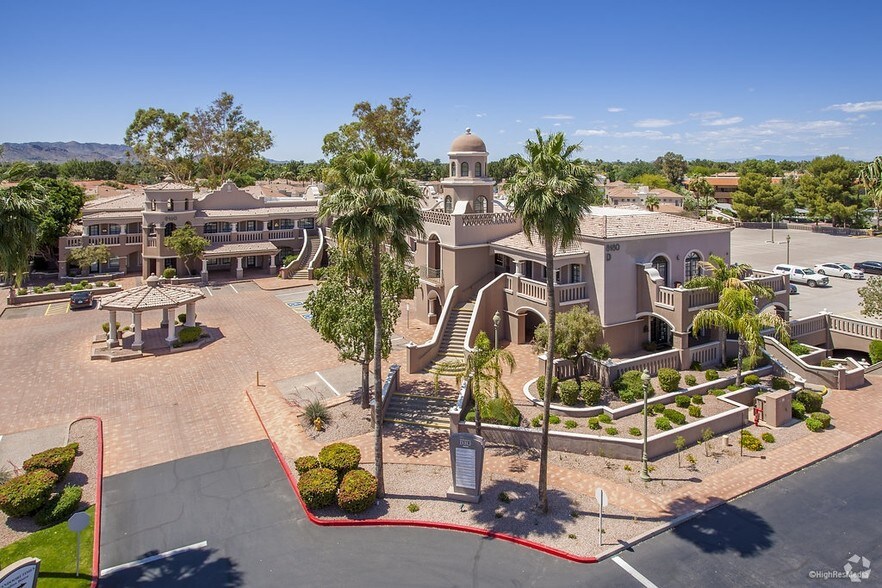 8220 N Hayden Rd, Scottsdale, AZ 85258 For Lease