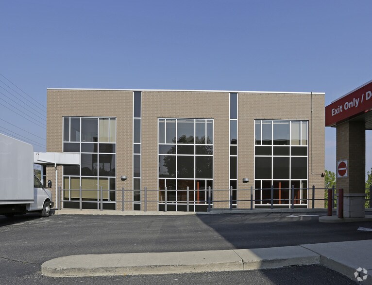 More Photos Of 18 Fischer-Hallman Rd N, Waterloo Office For Lease