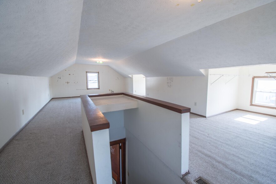 More Photos Of 8419 Cleveland Ave NW, North Canton Office Residential For Sale