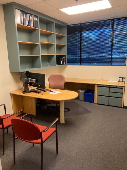 More Photos Of 942 Old Liverpool Rd, Liverpool Manufacturing For Sale