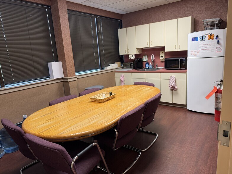 More Photos Of 50 Berkshire Ct, Wyomissing Medical For Lease