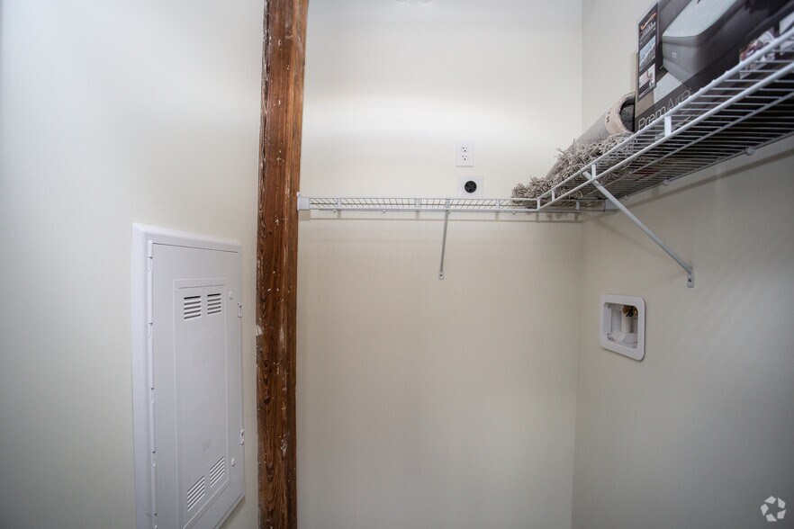 More Photos Of 24 Essex St, Haverhill Apartments For Sale