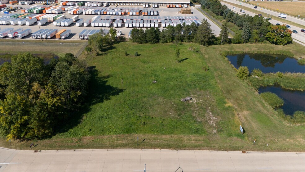 More Photos Of 36520 E Valley Rd, Oconomowoc Land For Sale