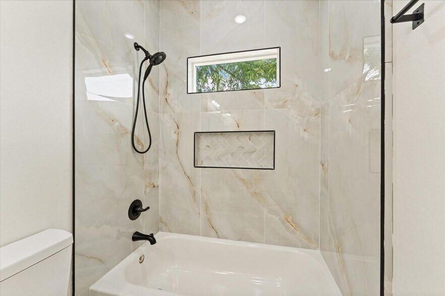 More Photos Of 9119 Henrietta Street #A & B, Houston Multifamily For Sale