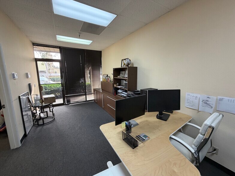 More Photos Of 717 Brea Canyon Rd, Walnut Warehouse For Lease