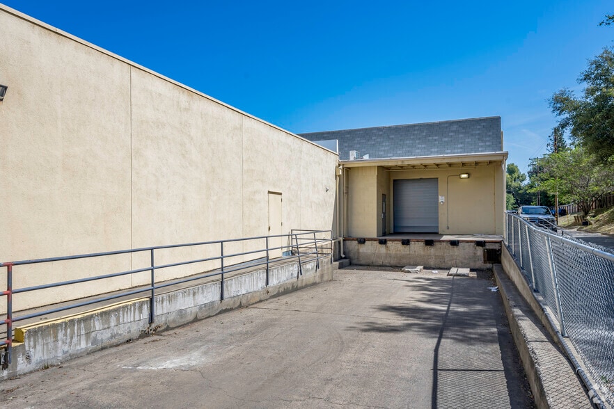 More Photos Of 5635-6015 Pacific St, Rocklin Unknown For Lease