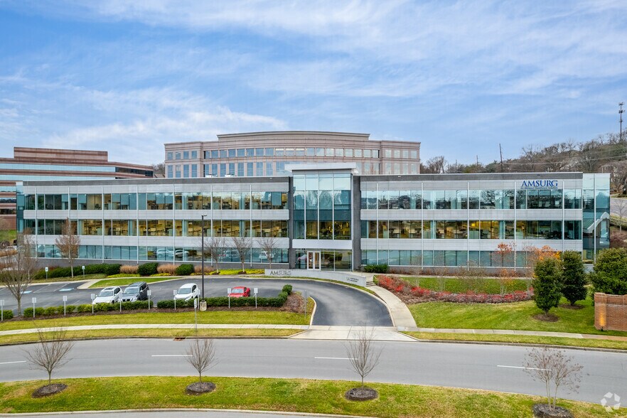 More Photos Of 1 Burton Hills Blvd, Nashville Unknown For Lease