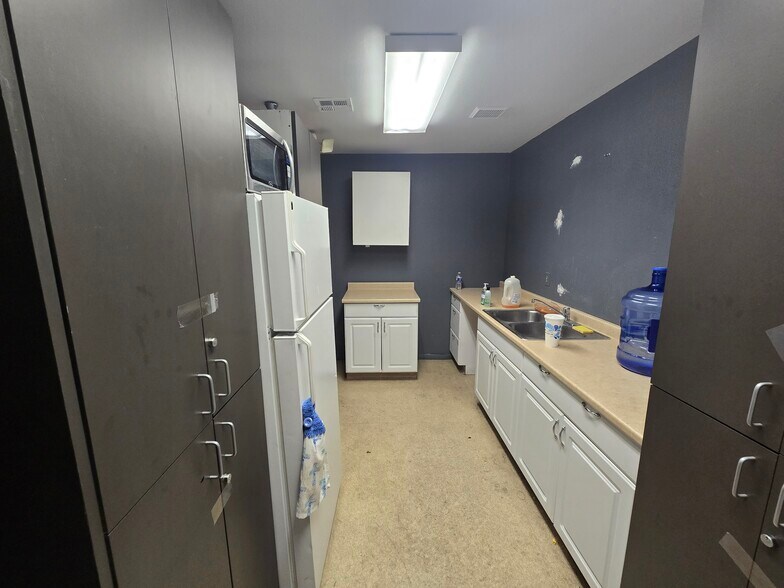 More Photos Of , North Las Vegas Industrial For Sale