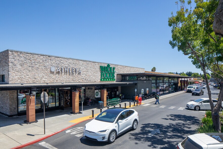 Primary Photo Of 3600-4020 Bel Aire Plz, Napa Unknown For Lease