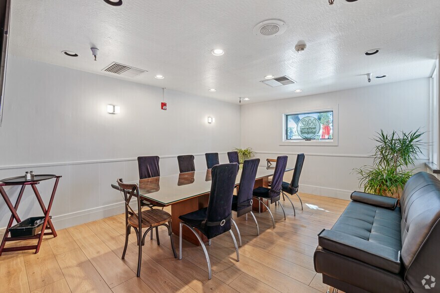 More Photos Of 420 El Camino Real, Millbrae Freestanding For Lease